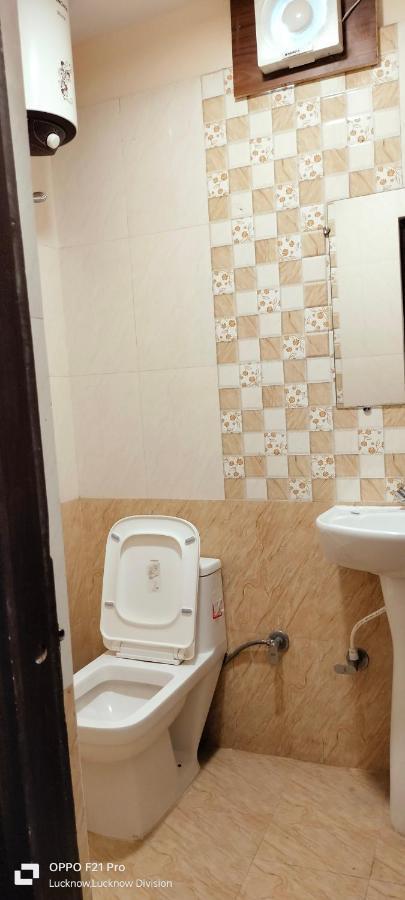 Hotel Kbs Lucknow Dış mekan fotoğraf