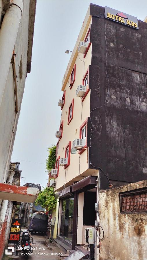Hotel Kbs Lucknow Dış mekan fotoğraf